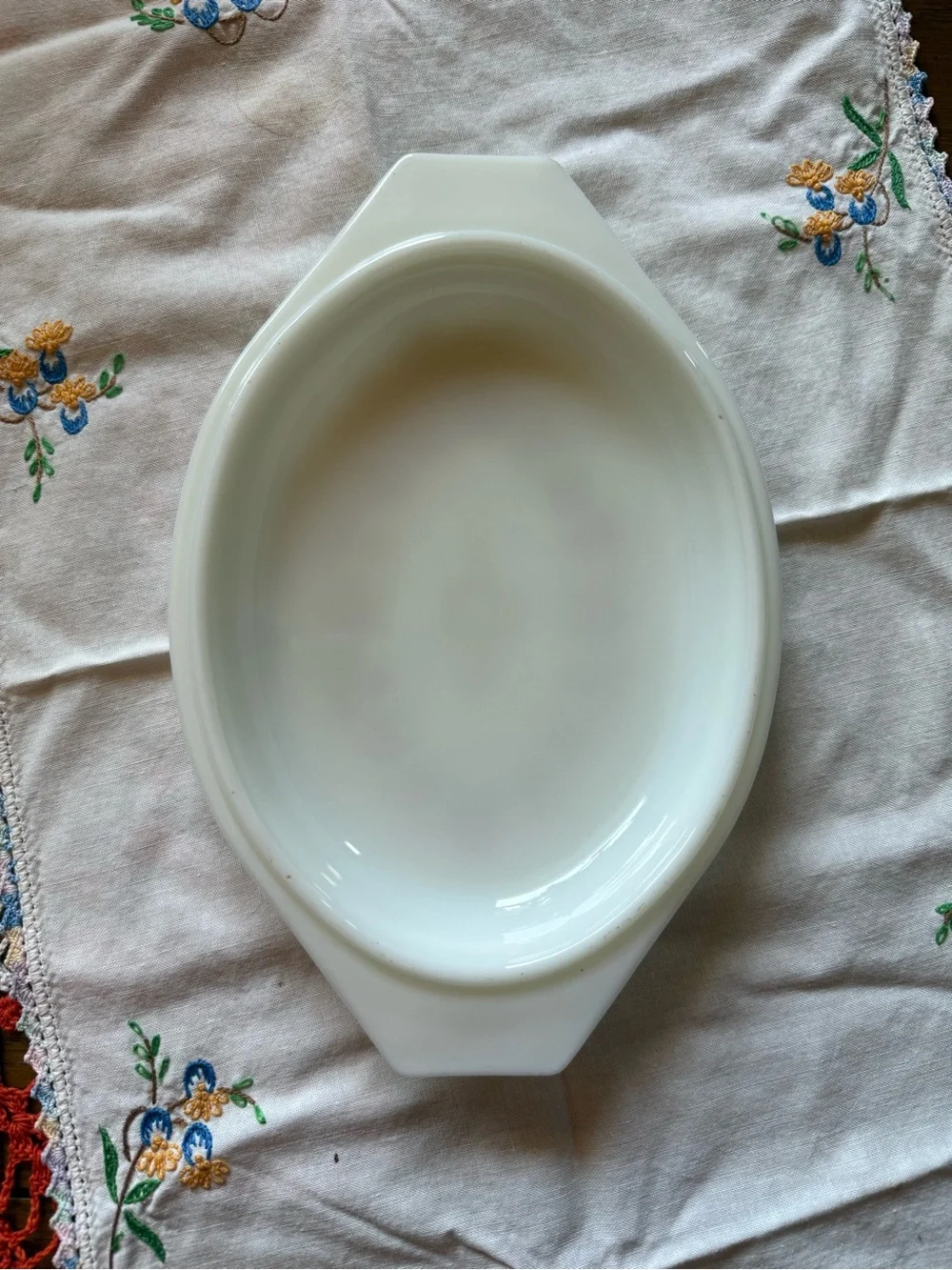Pyrex White Milk Glass Casserole Lid with Gold Floral Pattern
